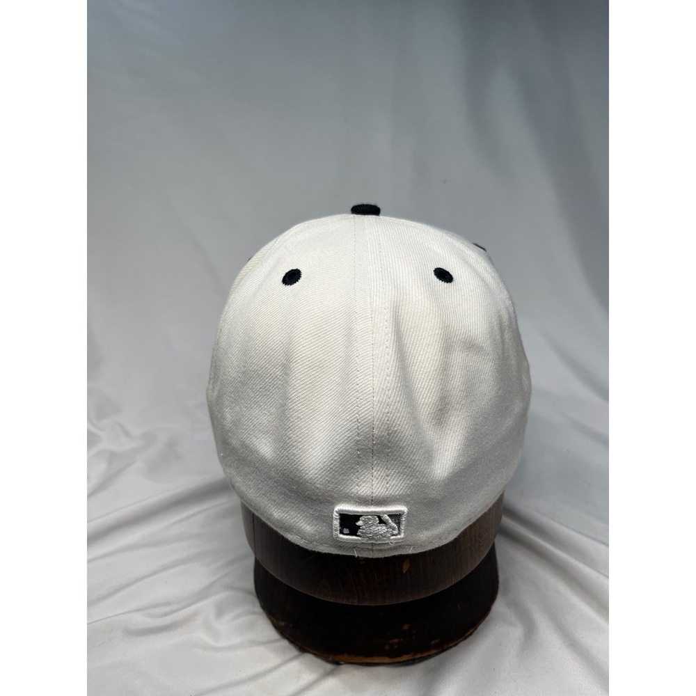 New Era 59FIFTY New York Yankees Fitted Hat White Navy Blue Size 7 1/2 MLB Cap - Picture 6 of 12